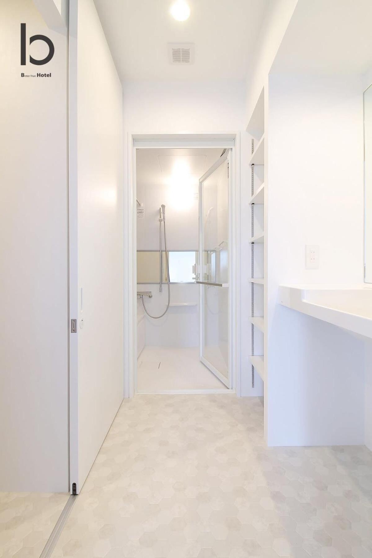 Bhotel Heiwaodori 302 - Huge Apt In Famous Hiroshima Dori For 6P Buitenkant foto